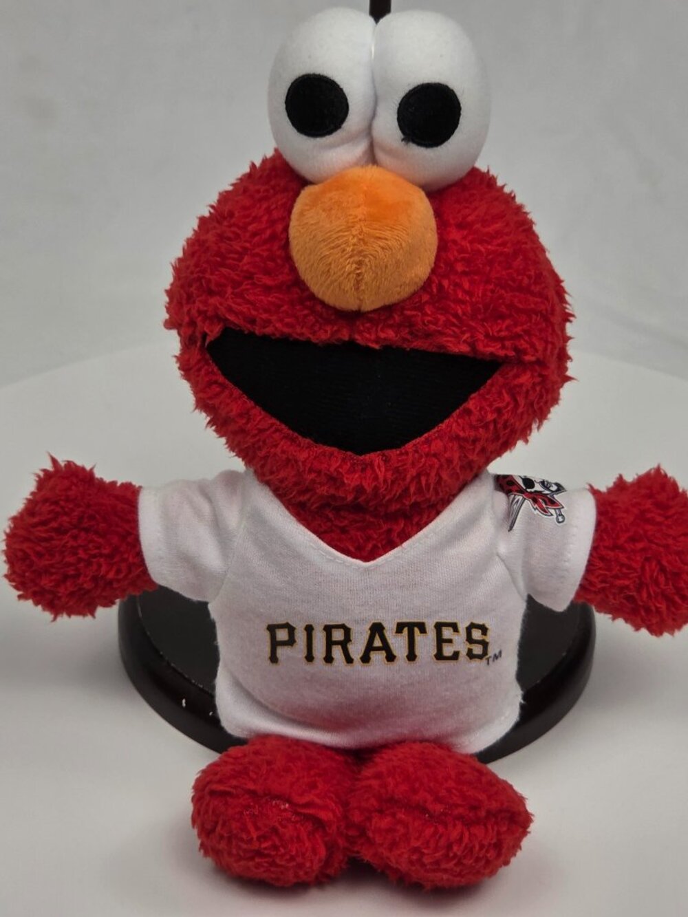Pittsburgh Pirates Elmo Sesame Street SGA Plush Doll 9"
